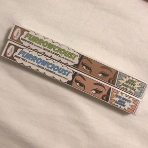 Brand new set of 2 brow pencils